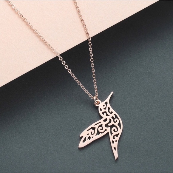Jewelry - * Host Pick ** Hummingbird Necklace